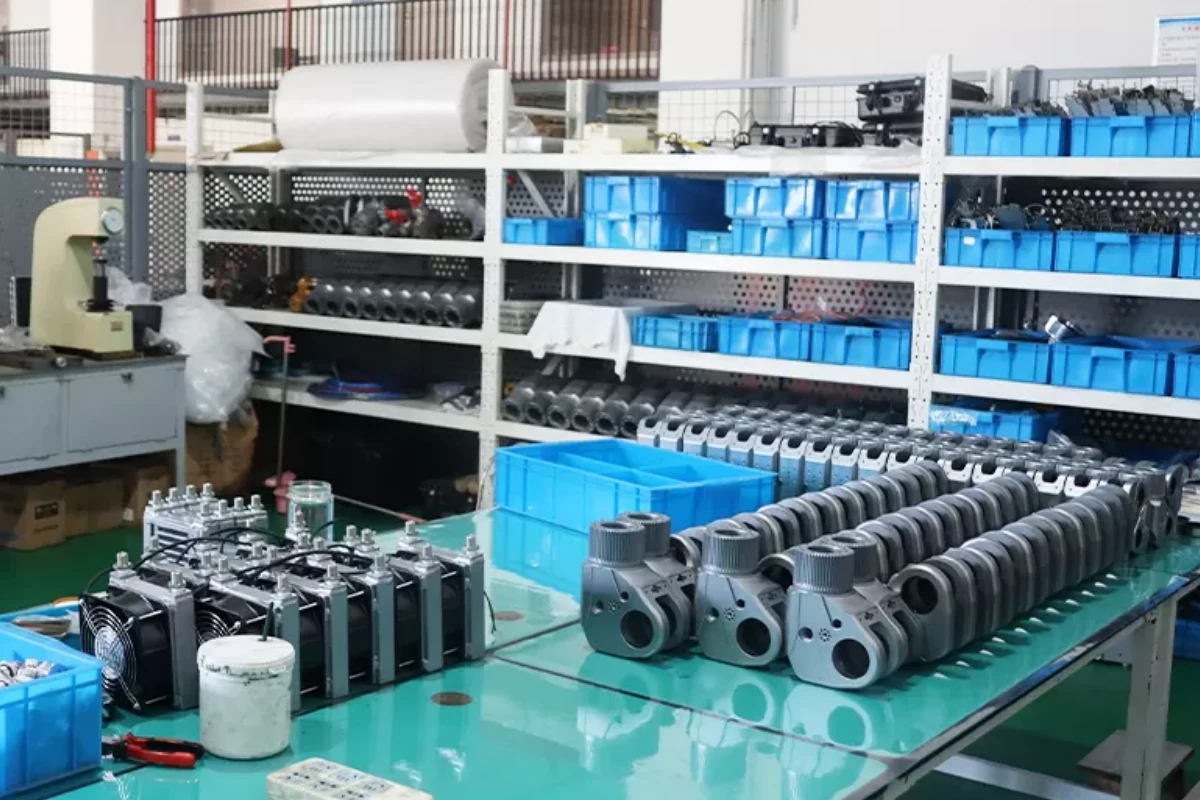bolt tensioning equipment